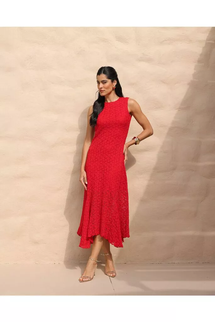 Vestido Yasmin vermelho Midi em Renda 1