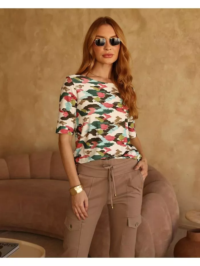 Blusa Janaína Estampada em Malha Leve 1