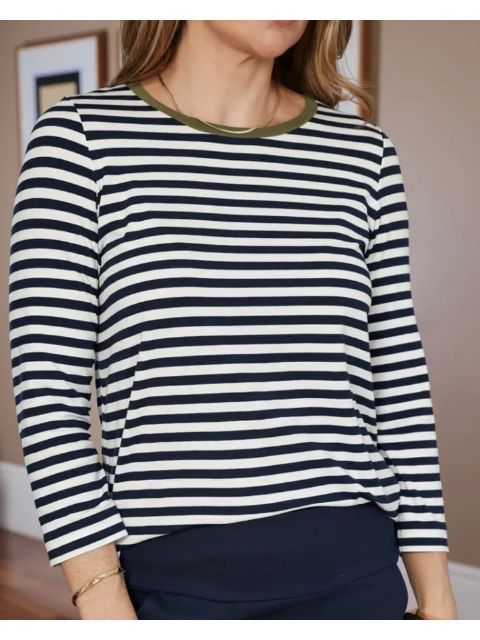 Blusa Linda Listrada com Gola Verde Oliva 1