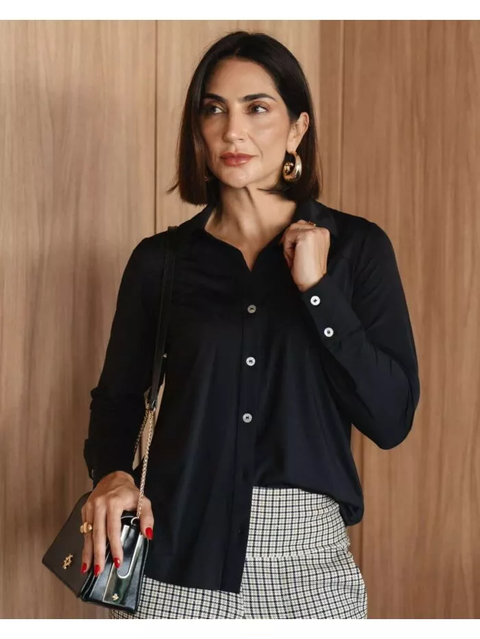 Camisa Teka Preta em Malha Fria 1