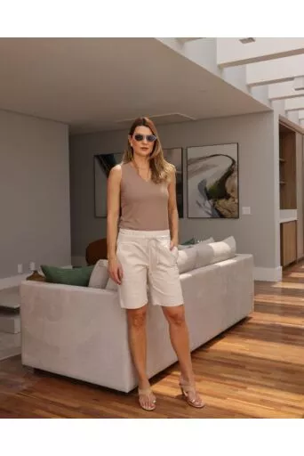 Regata Debora Feminina Decote V em Malha – Cappuccino 1