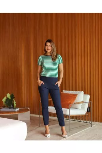 Calça Feminina Joyce em Montaria Azul Marinho 1