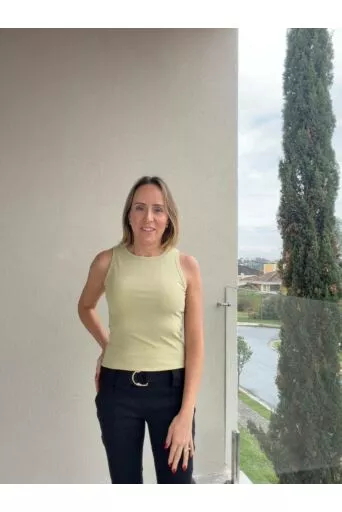 Regata Erika Basica em malha 1
