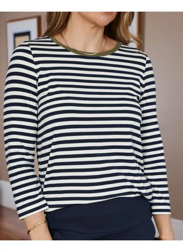 Blusa Linda Listrada com Gola Verde Oliva 1