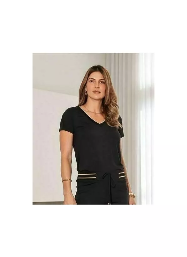 Blusa Nanda Preta em Malha Fluity 2