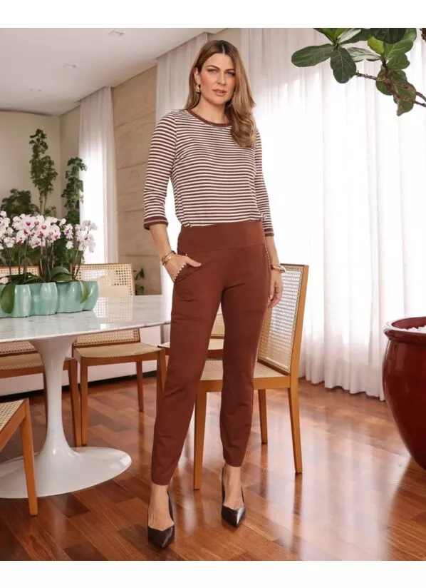 Conjunto Megan Calça e Blusa em Malha Cor Marrom Caramelo 2