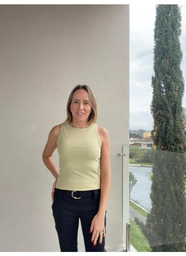 Regata Erika Basica em malha 1