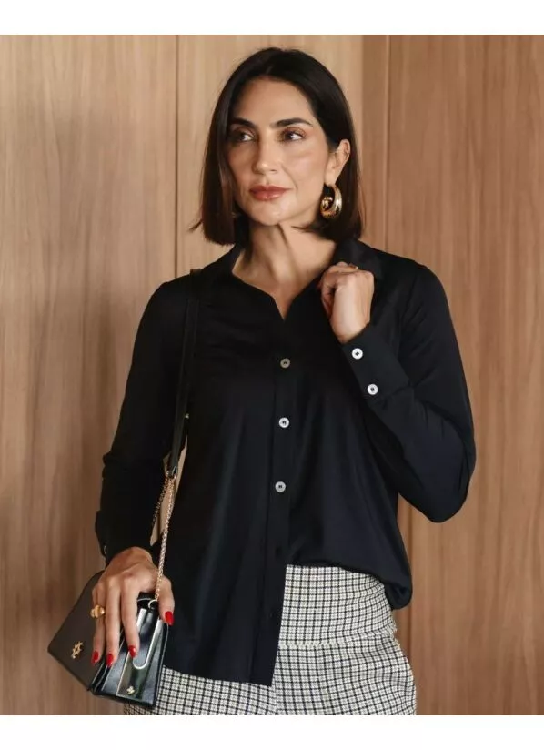 Camisa Teka Preta em Malha Fria 1